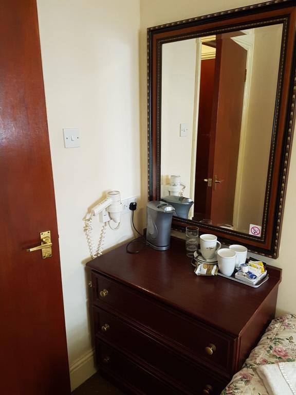 Mandalay Picton House Hotel Лондон Экстерьер фото